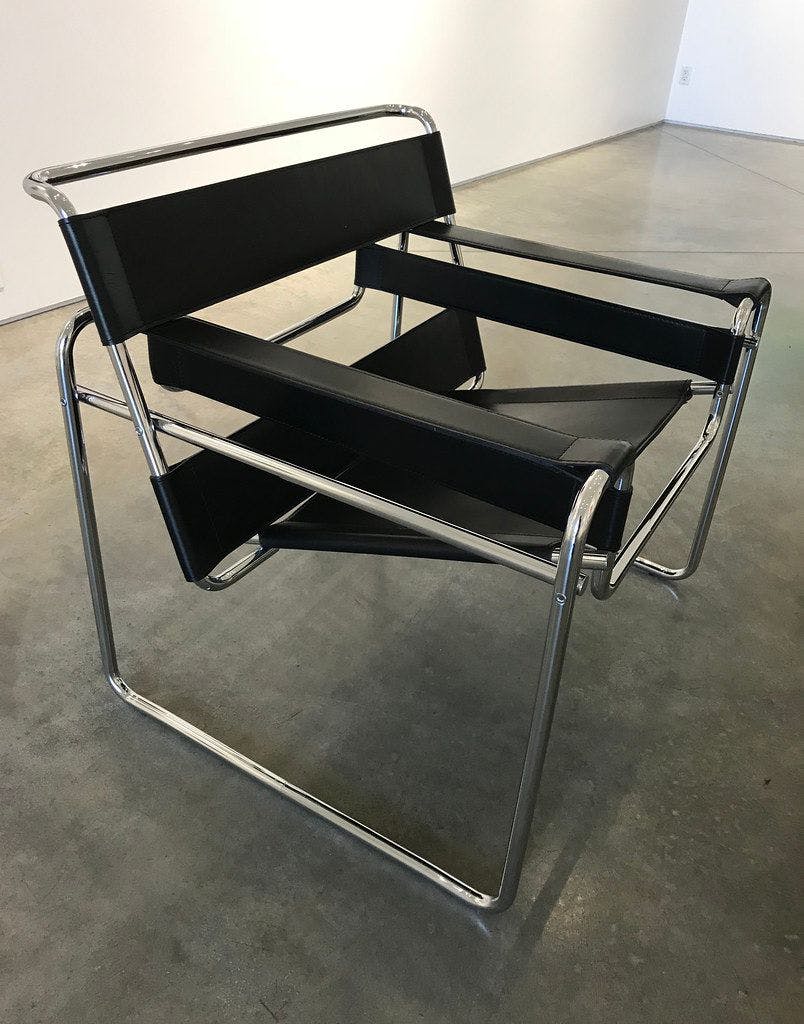 La chaise Wassily de Marcel Breuer main image